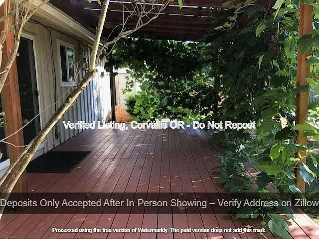 2224 NW Dixon St — Photo 4