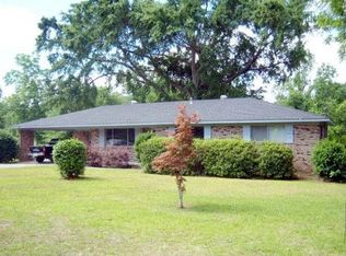 51 Ira Hudson Rd, Hattiesburg, MS 39401