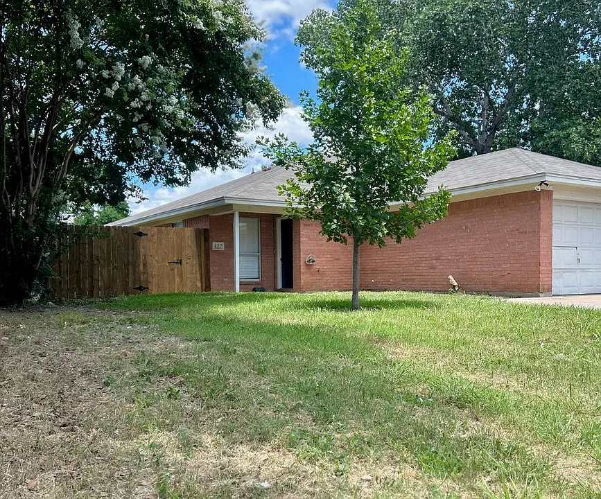 427 Arnold Ave
