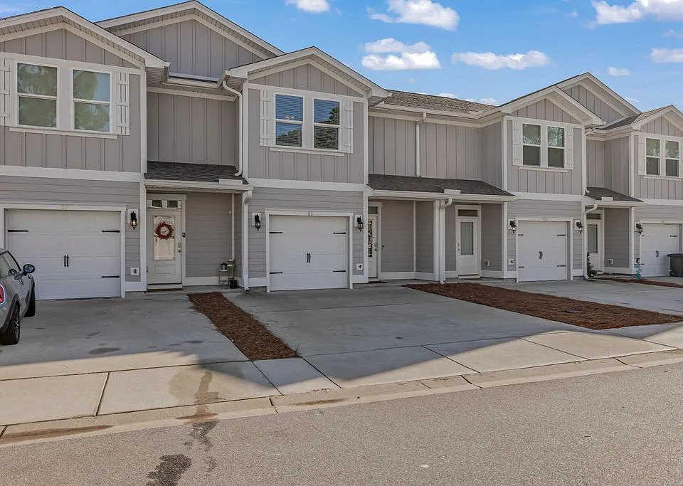 41 Sandhill Pines Dr