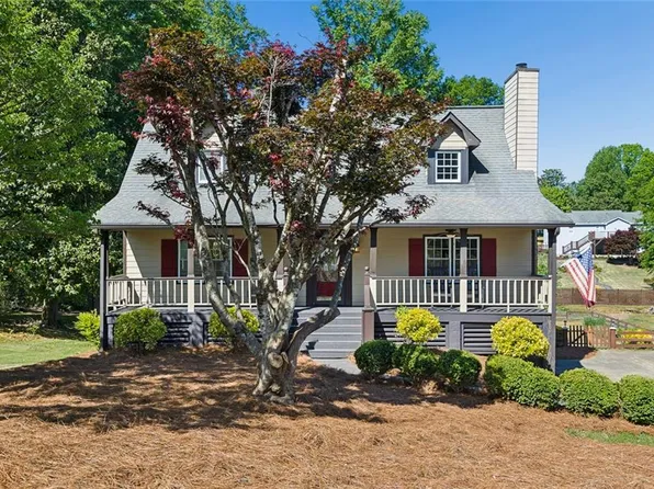 2651 Shaw Rd NE, Marietta, GA 30066