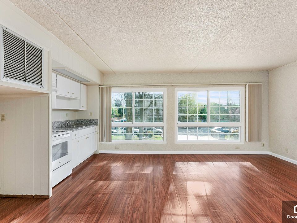 1st image of 330 Sierra Vista Ave #10