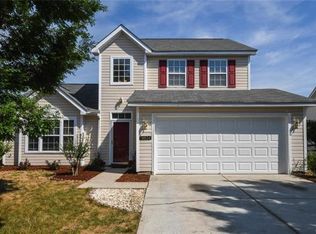 13924 Ballyshannon Ln, Charlotte, NC 28278