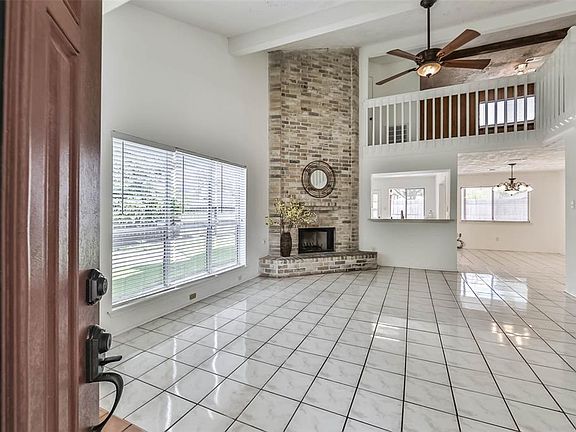 5th image of 9610 Blackamore Cir