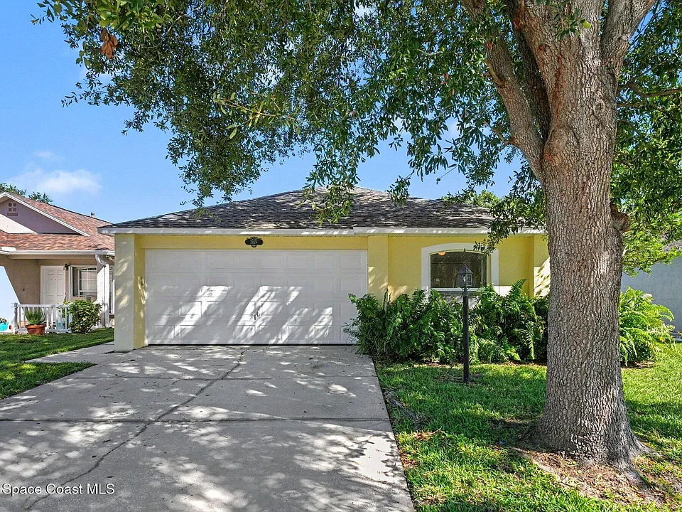 2824 Maderia Cir