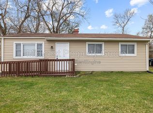 1432 E Pitman Ave, Wentzville, MO 63385