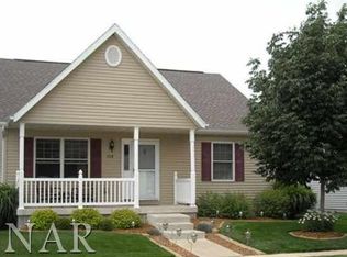 1114 Chippewa St, Normal, IL 61761