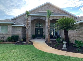 1440 Players Club Cir, Gulf Breeze, FL 32563