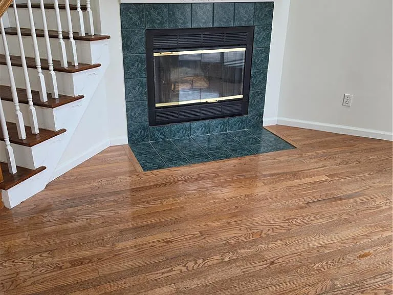 325 Oxford Pl #325 — Photo 6