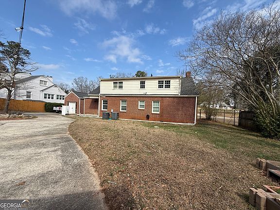 5th image of 2230 Highview Rd SW