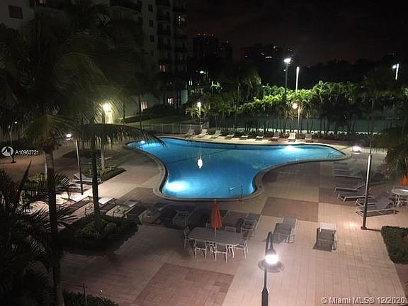 3rd image of 19380 Collins Ave APT 124