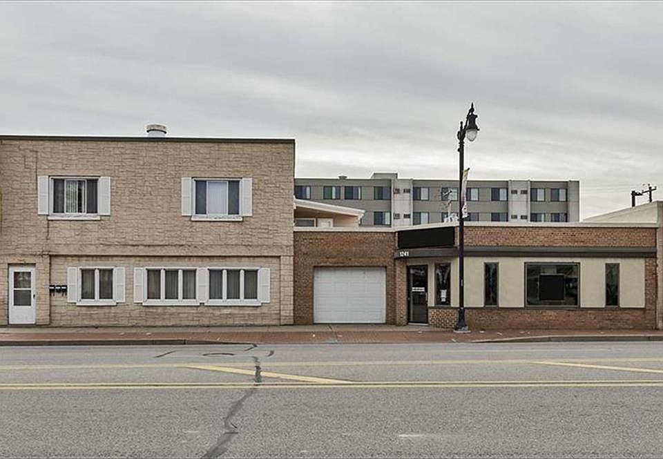 1st image of 1235 10th Ave