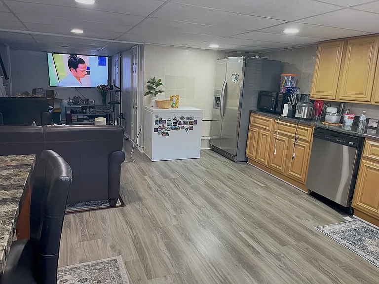 31 Marian Ct — Photo 6