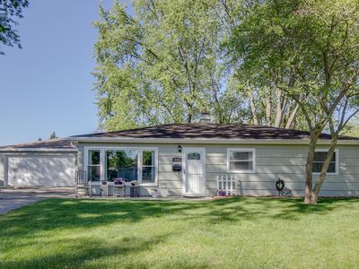 (Undisclosed Address), Mundelein, IL, 60060