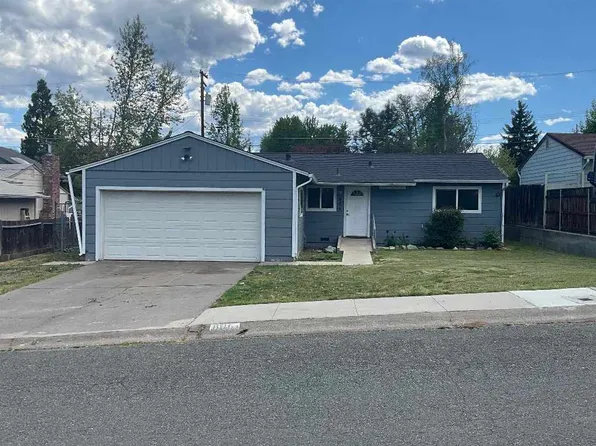 805 Yama St, Yreka, CA 96097