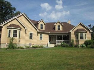 6 Topliff St, Billerica, MA 01821