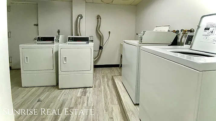 Rented by Sunrise Real Estate | media 19