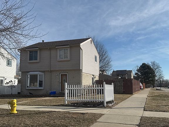 2nd image of 32173 Mount Vernon Rd