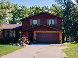 1960 Fix Rd, Grand Island, NY 14072