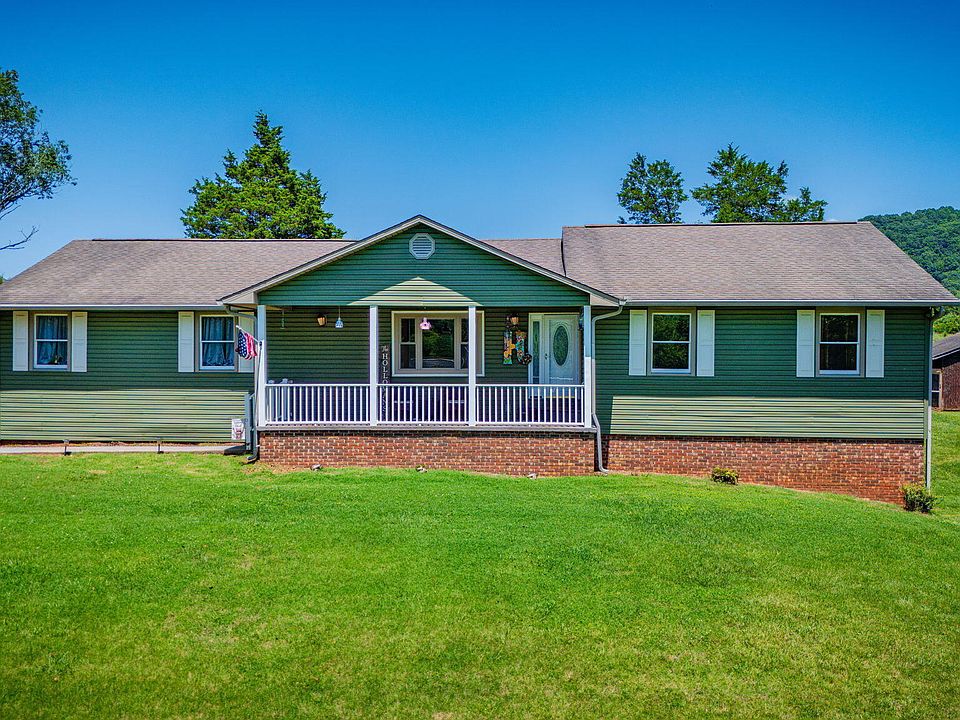 1st image of 143 Meadowbrook Ln
