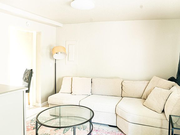 5th image of 205 Coral Rd #1