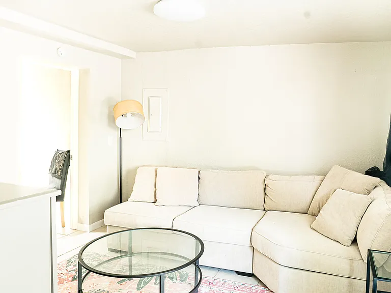 205 Coral Rd #1 — Photo 5