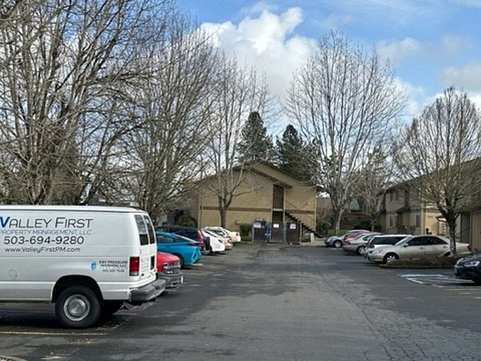 1st image of 3102 3106 Bluff Ave SE #3106-22