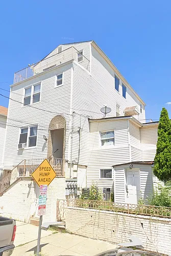 22-24 Paterson St #3 Photo 1