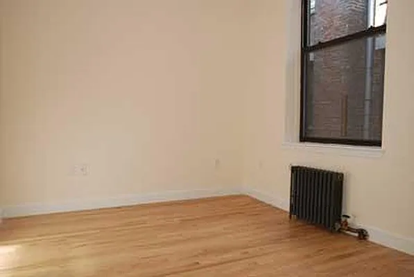 Rented by Buchbinder & Warren | media 48