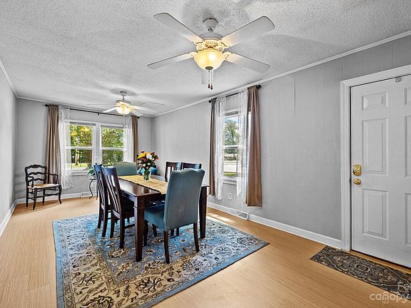 5th image of 1813 Bagwell Cir