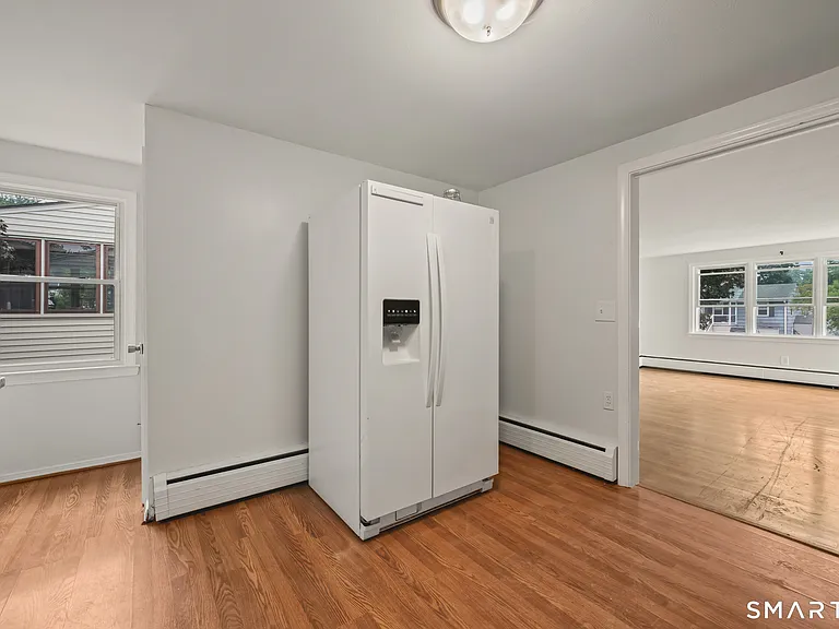 58 Jackson Ave — Photo 5