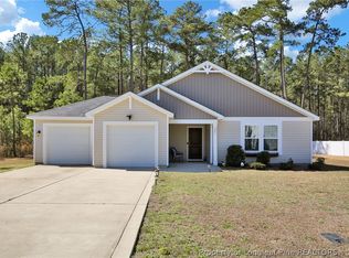 225 Windwood Dr, Stedman, NC 28391