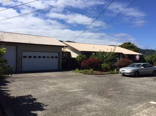 1144 Winchester Ave, Reedsport, OR 97467