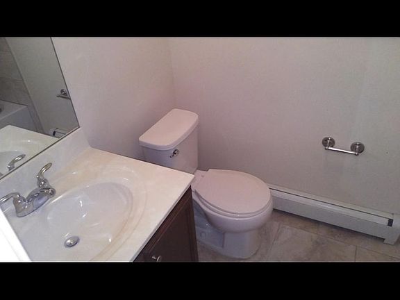 2nd image of 118 Santa Monica Ln