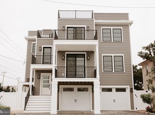 49 N 1st St, Surf City, NJ 08008