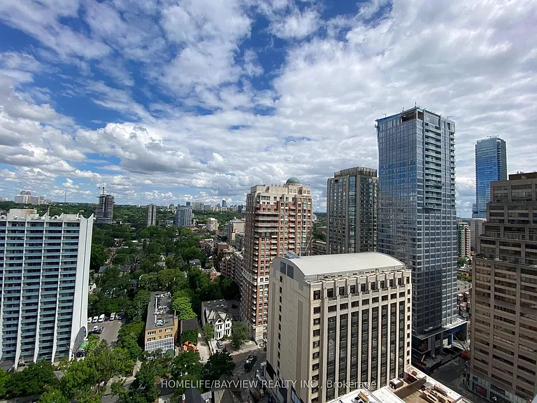 200 Bloor St W #2206 — Photo 11