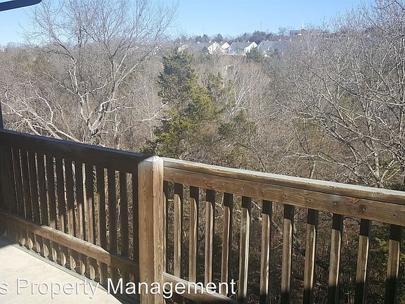 4th image of 1 Church Dr APT 8