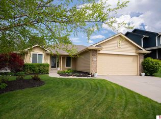 9209 S 170th St, Omaha, NE 68136