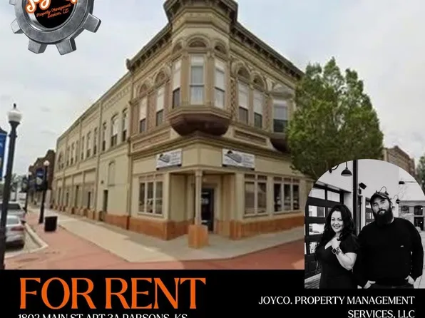 1800 Main St
