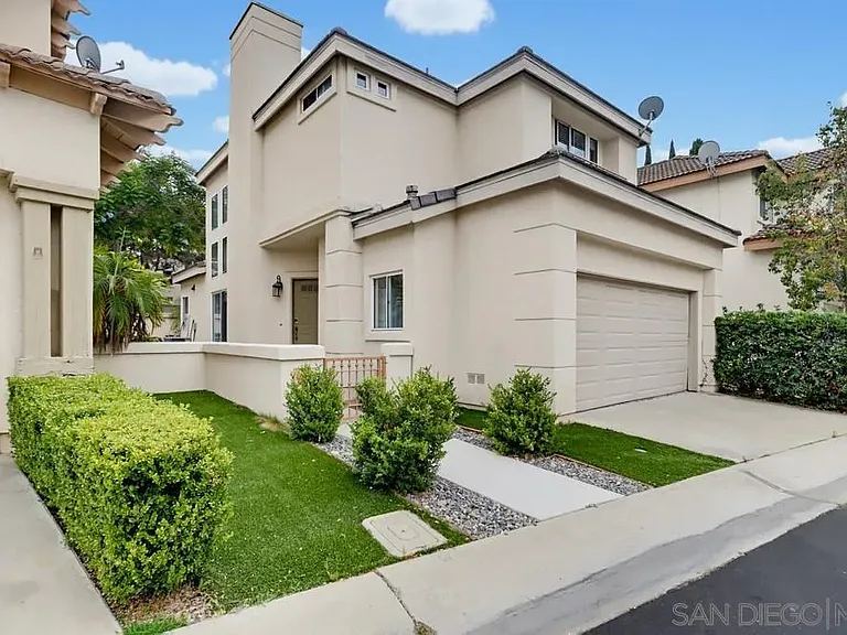 1103 Pacific Grove Loop — Photo 4