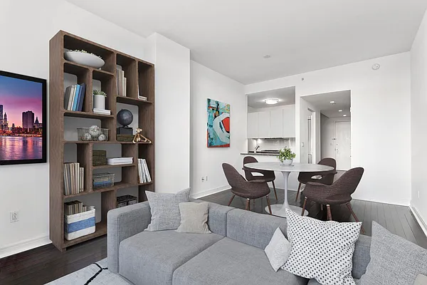 Sold by Keller Williams NYC | media 3