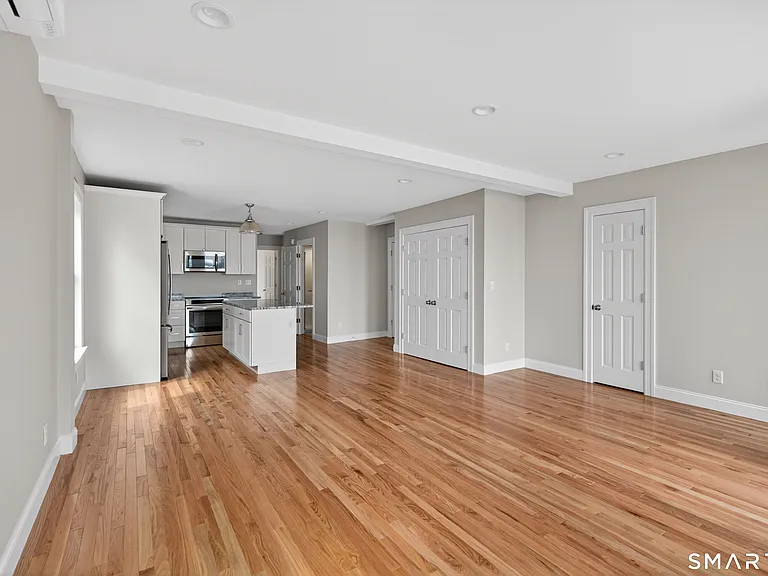 138 Bank St #2B — Photo 6