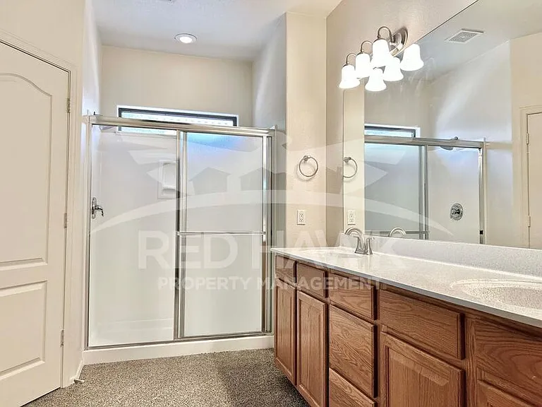11824 W Windsor Ave — Photo 10