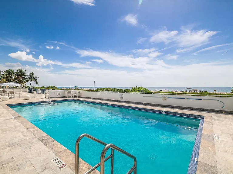 401 Ocean Dr #602 — Photo 29