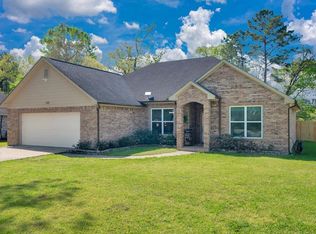 902 Periers Ave, Lufkin, TX