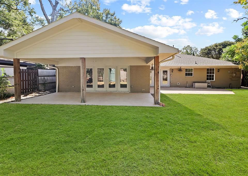 1st image of 4818 Briarbend Dr