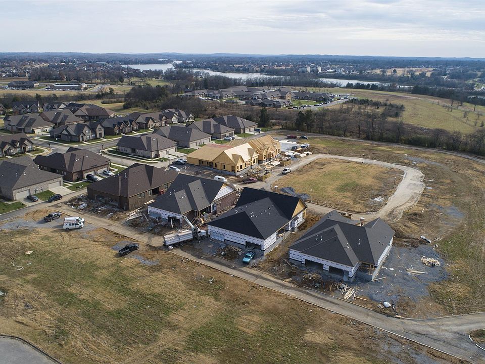 2nd image of 1122 W Cavaletti Cir Lot 244