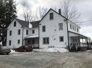 70 Smales Rd, Lake Huntington, NY 12752