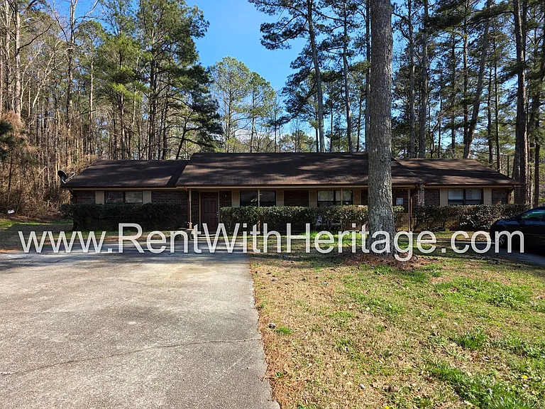 1750 Nutmeg St — Photo 18