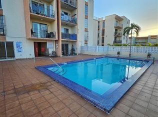 1051 SW 1st St APT 205, Miami, FL 33130